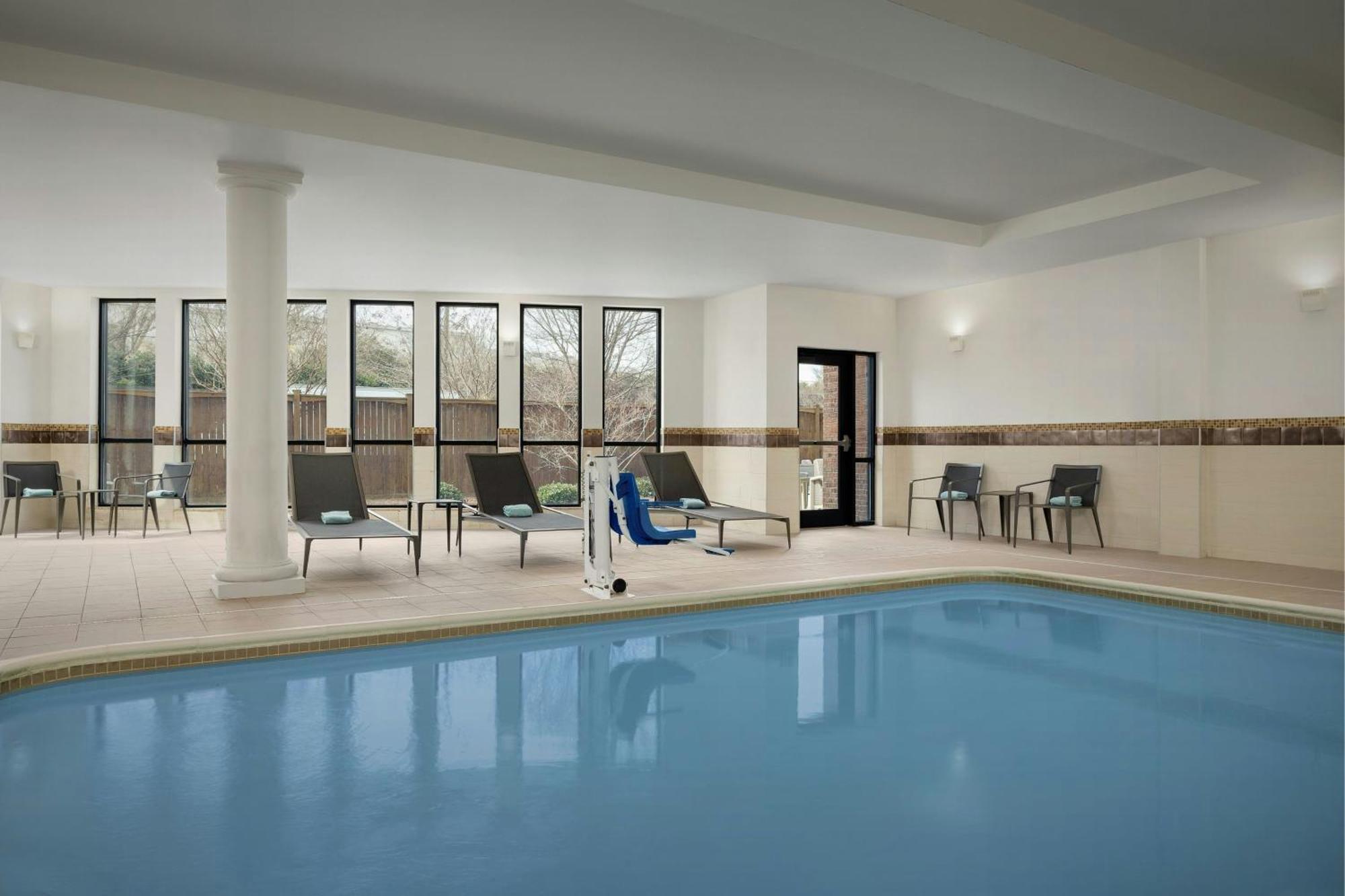 Courtyard By Marriott Salisbury Ξενοδοχείο Εξωτερικό φωτογραφία